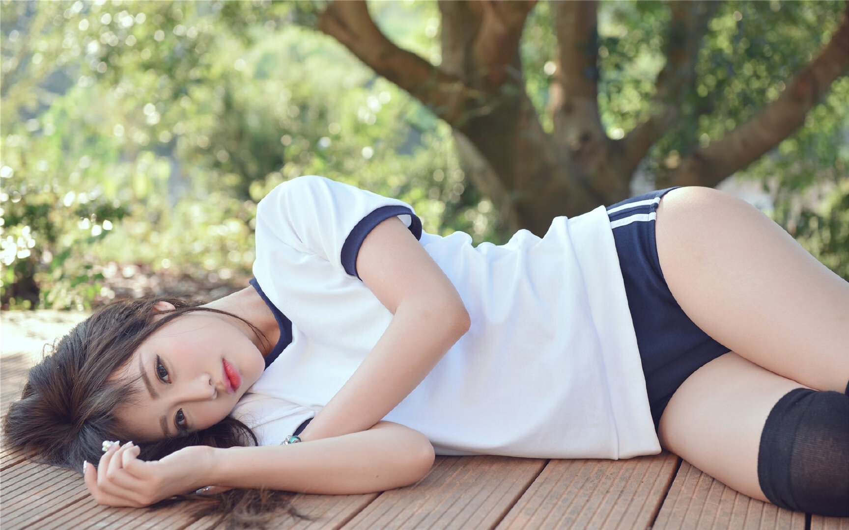 国际热身赛国足逆袭 球员精神面貌焕然一新,2021国足热身赛