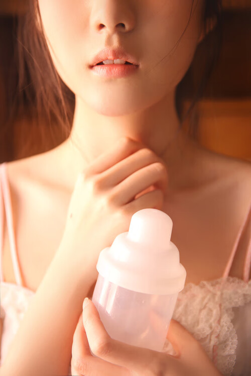 爱游戏体育app-都灵整体压迫打法有效提升控场比重，都灵vs萨索洛比分预测